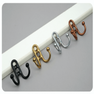 Khuti with 2 Hooks